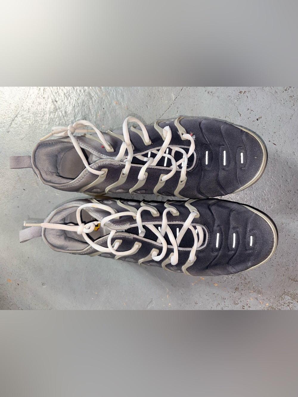 Nike Men's Black and White High-Top Sneakers